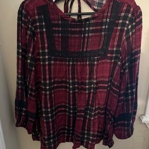 Plaid long sleeve top